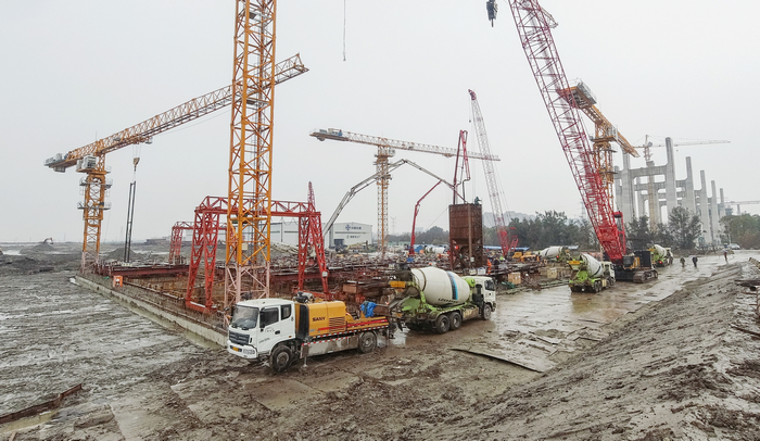 温州瓯江北口大桥南锚碇沉井封底混凝土浇筑施工历程 (2).jpg