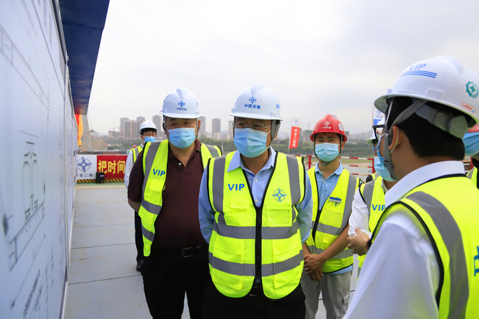 Öйú½»½¨¸±×ܲóÂÖØÒ»Ðе÷Ñй«Ë¾°×¾Ó˳¤½´óÇÅÏîÄ¿ (3).jpg