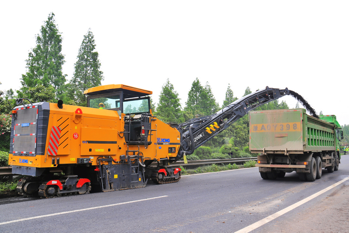 2020.5.11 »¦º¼ð®ÖжÎTJ02±êÏîÄ¿¶ÏÁ÷¹Ø±ÕÊ©¹¤-ϳÅÙ.jpg